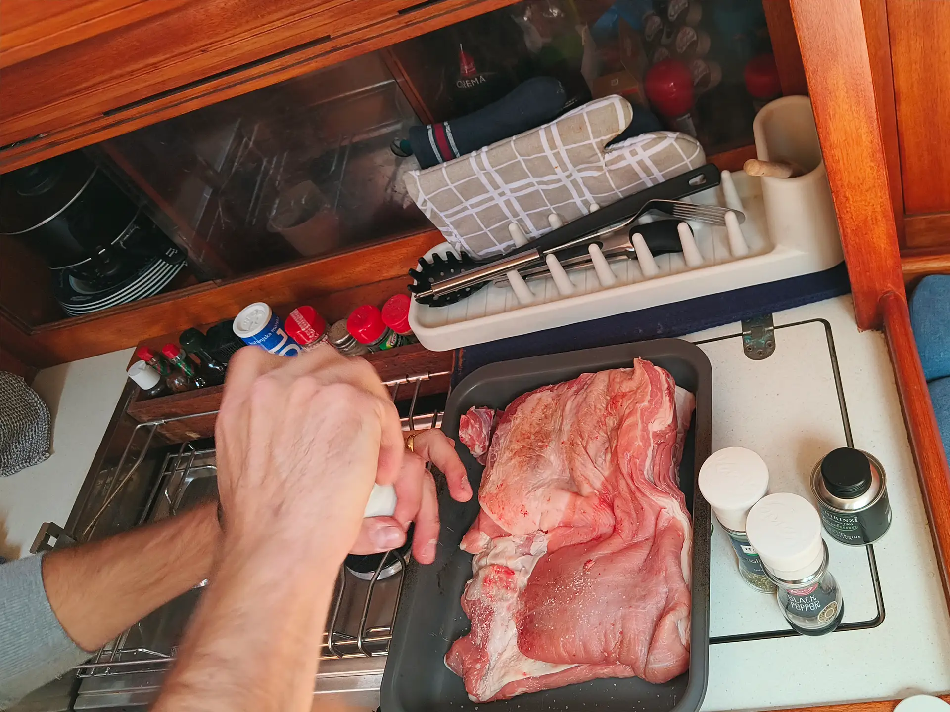 Crossing the Ionian Sea toward Malta